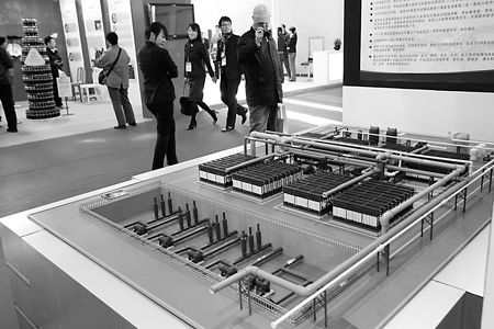 天津膜天膜 生產(chǎn)設(shè)備模型亮相京城展示